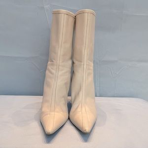 Narciso Rodriguez Cream Leather Ankle Booties